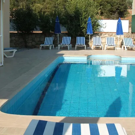 Kadyanda With Private Pool And Games Vila *